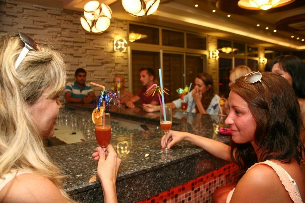 Alanya Beach Hotel Ngoại thất bức ảnh