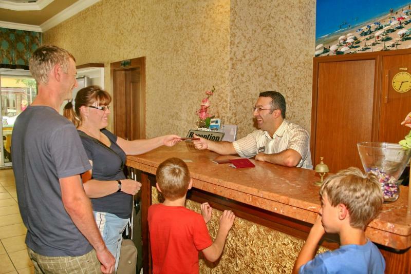 Alanya Beach Hotel Ngoại thất bức ảnh